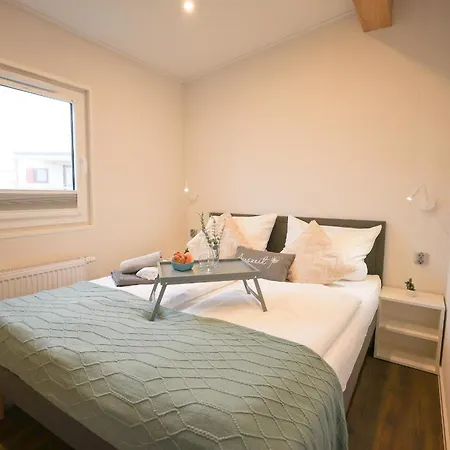 Holiday home Ostseechalet Kompass *