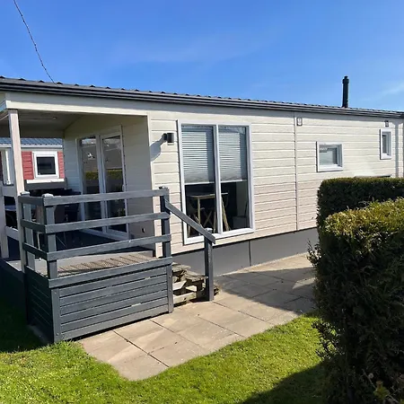 Holiday home Ostseechalet Kompass *